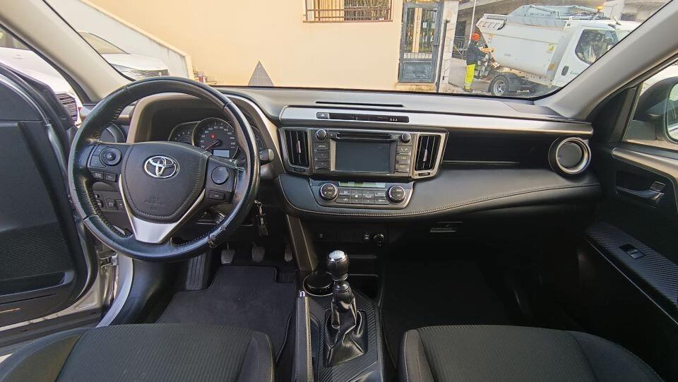 Toyota RAV 4 RAV4 2.0 D-4D 2WD Active