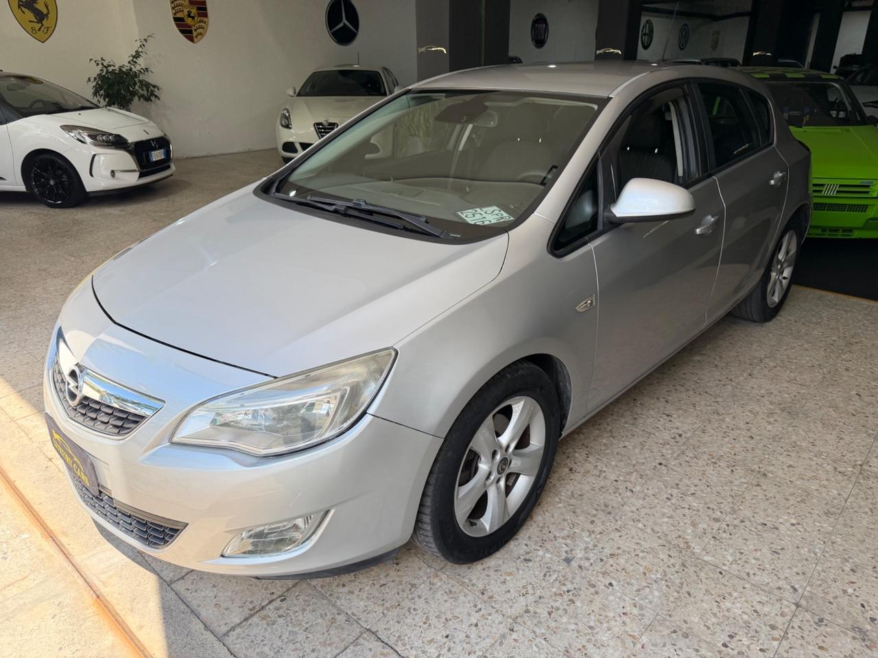 Opel Astra 1.7 CDTI 110CV 5 porte 2010