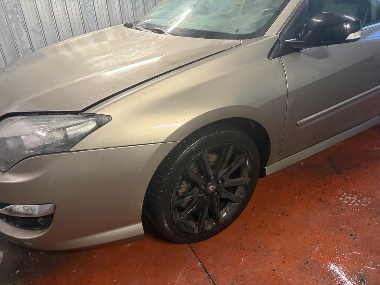 Renault Laguna 2.0 dCi 175CV SporTour Proactive 4Control ESM
