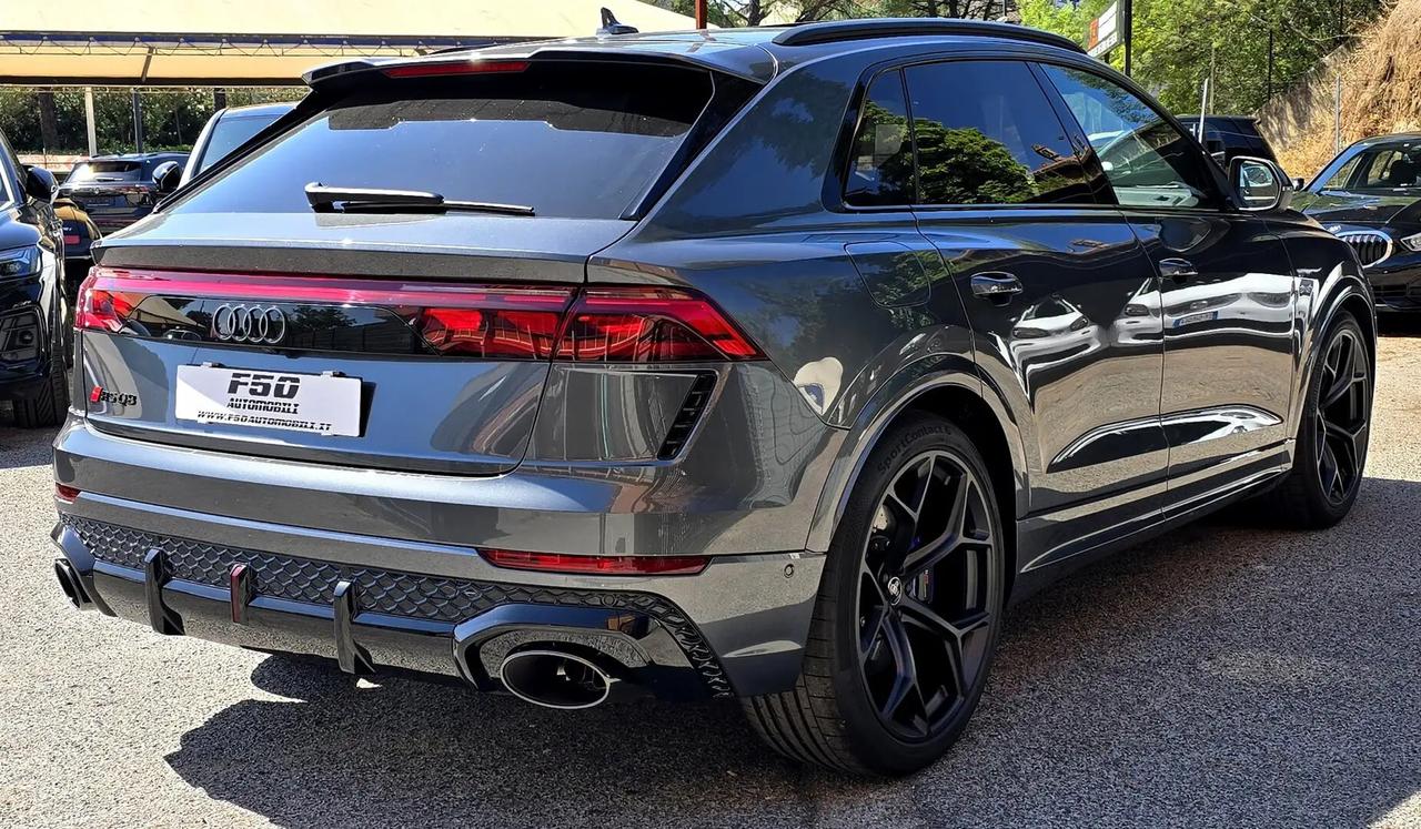 Audi Q8 Audi RS Q8 4.0 mhev 48V performance 640cv tiptronic