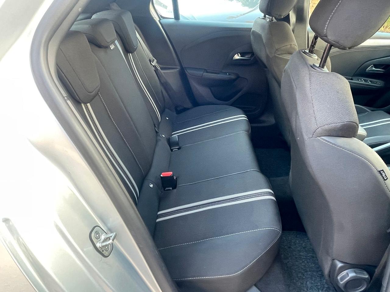 Opel Corsa 1.2 GS LINE