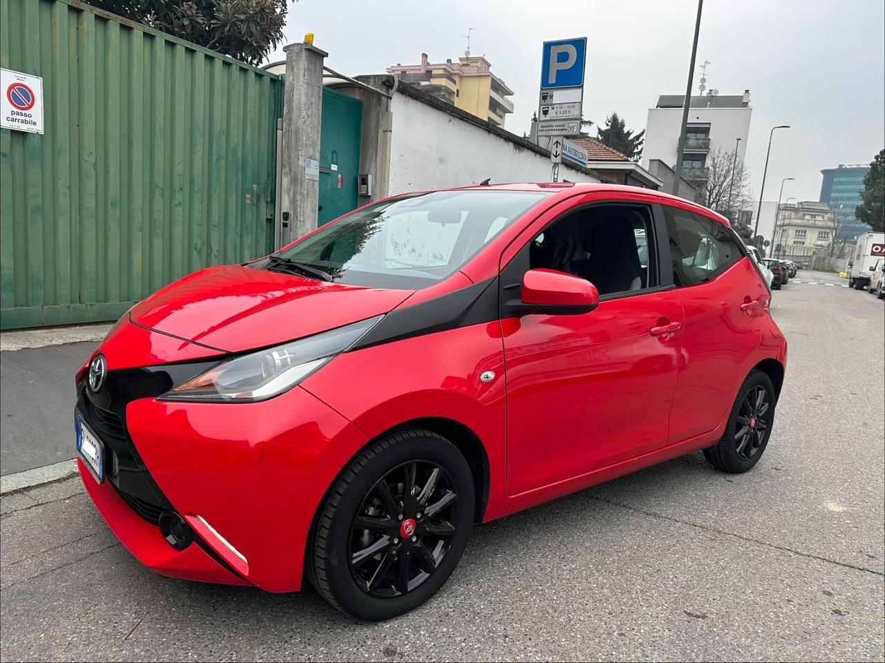 Toyota Aygo 1.0 VVT-i 69 CV 5 TSS MMT