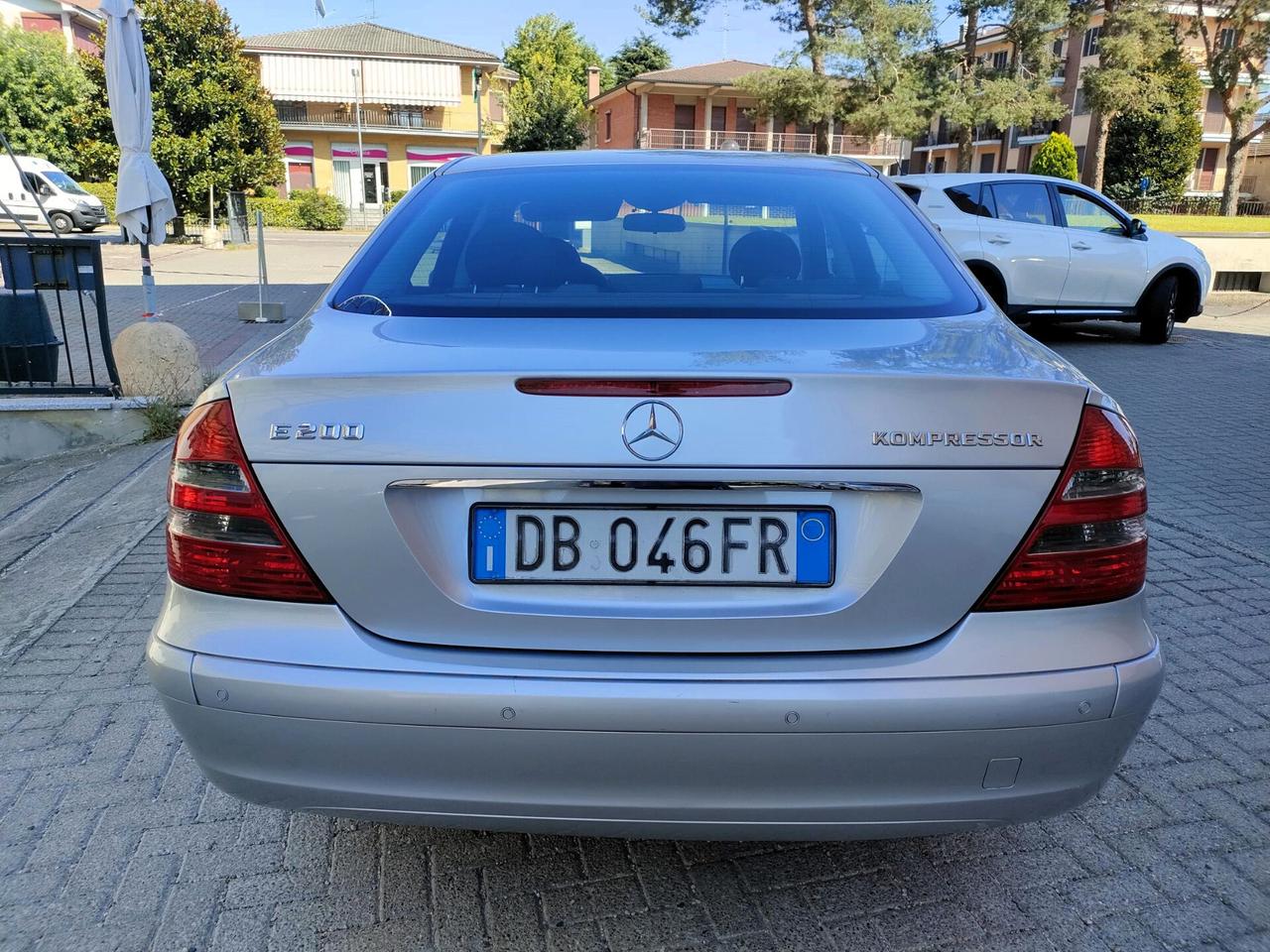 Mercedes-benz E 200 K Metano LEGGERE ANNUNCIO