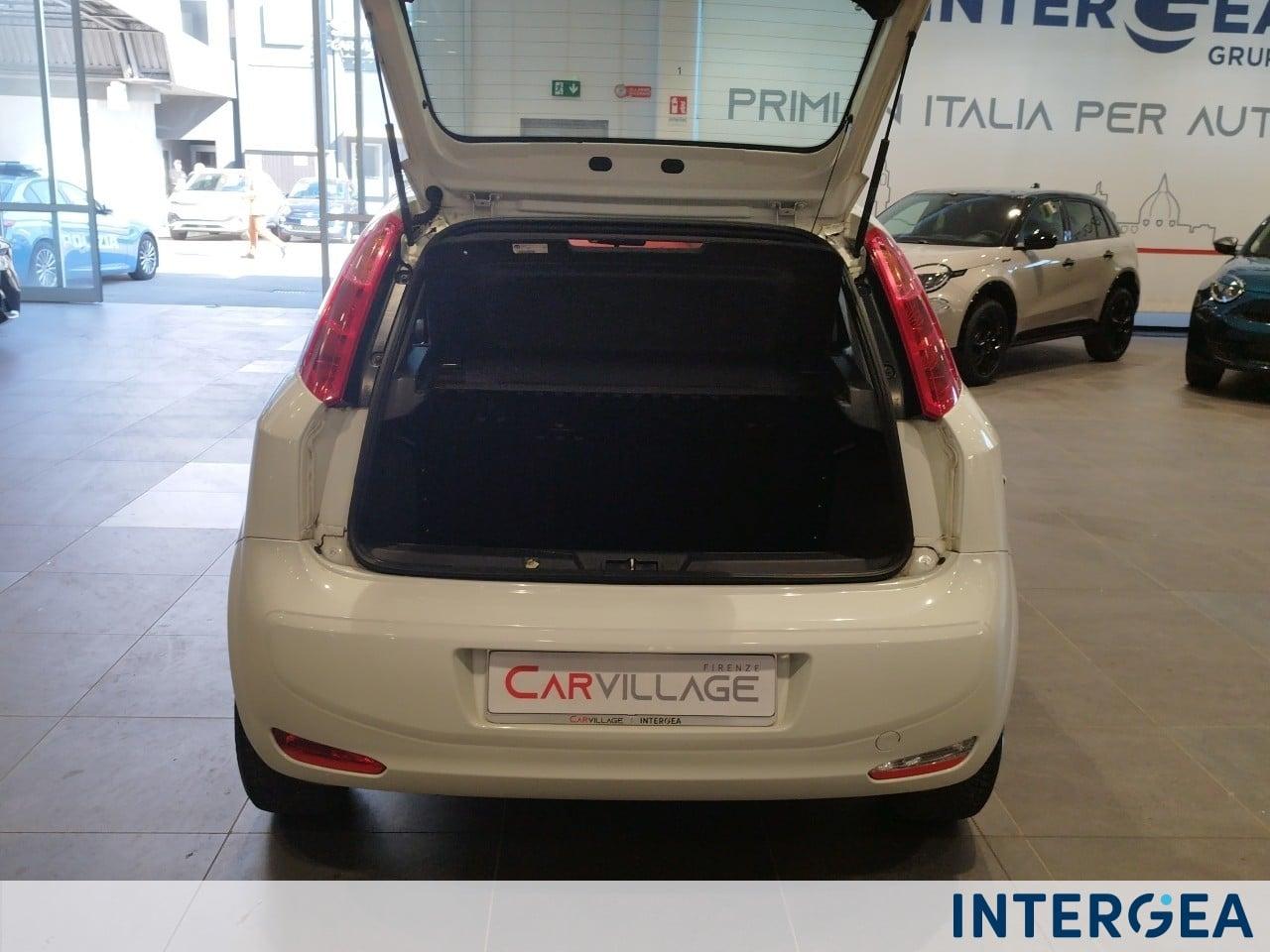 FIAT Punto 8 van 1.3 mjt 16v S&S 95cv 4p.ti 5p E6