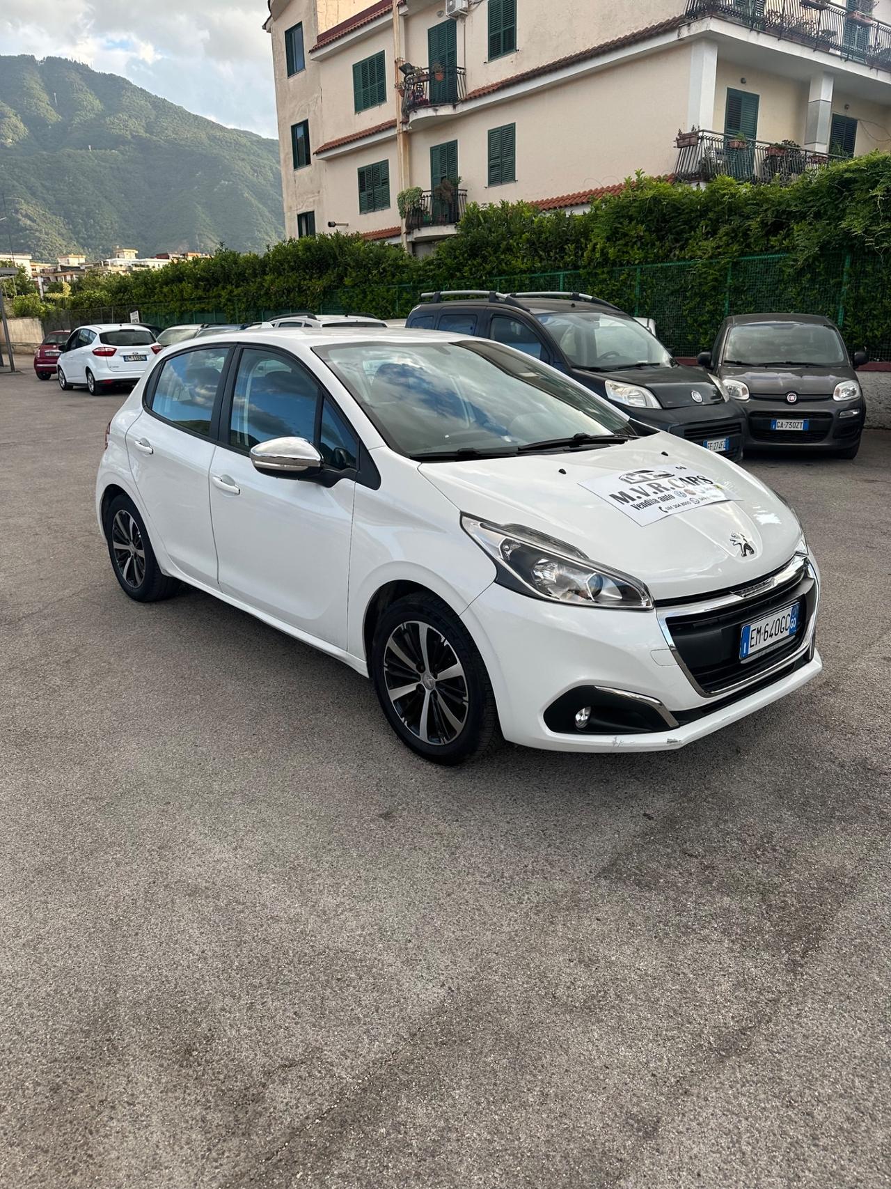 Peugeot 208 1.2 VTi 82 CV 5 porte Allure