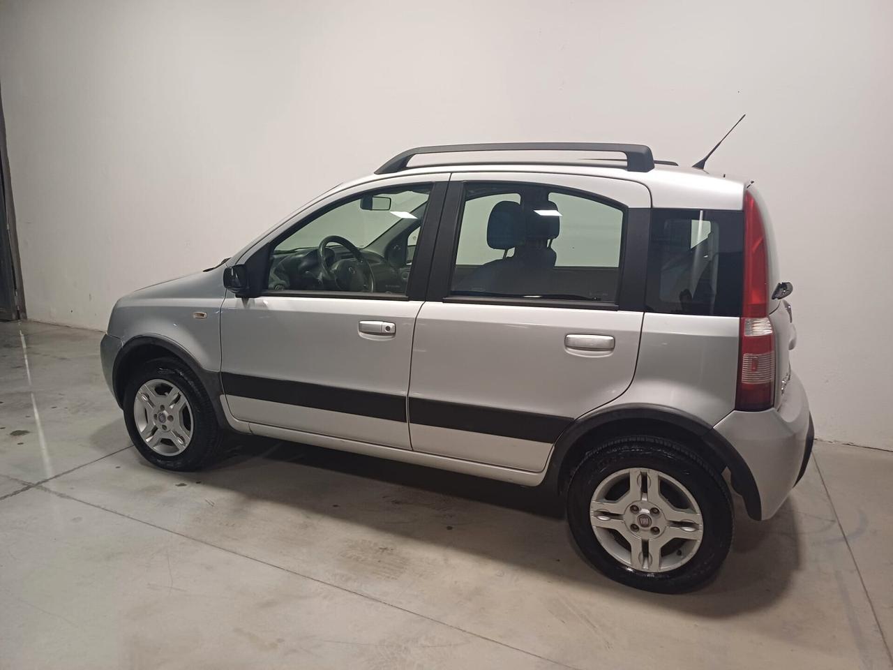Fiat Panda 1.2 Climbing Clima/Barre/Mp3