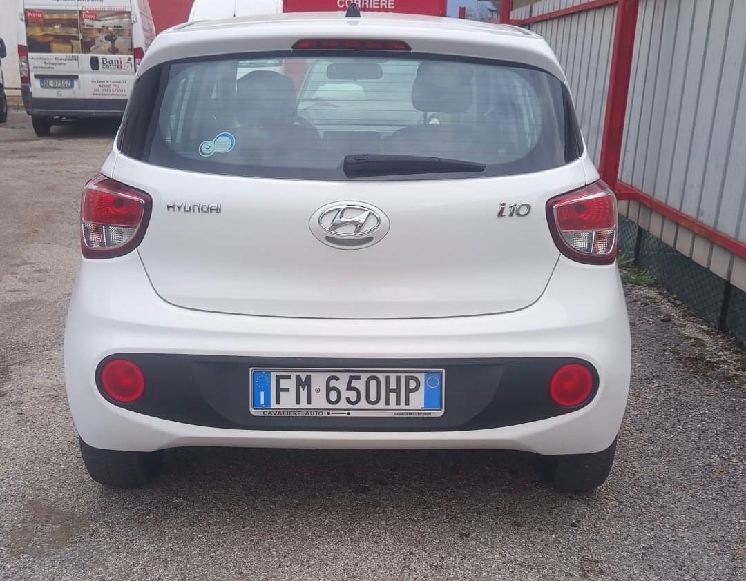 Hyundai i10 1.0 B/GPL
