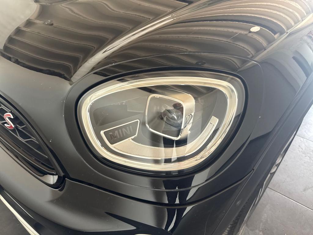 Mini Cooper SD Countryman 2.0 TwinPower Turbo Cooper SD Business ALL4 Steptronic