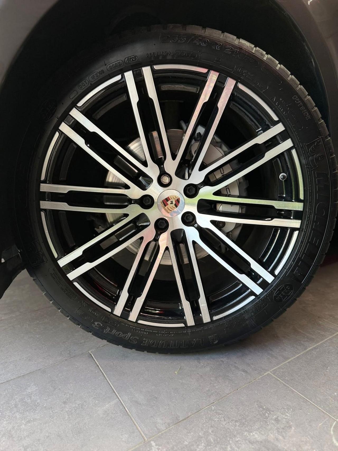 Porsche Macan S 3.0 D 250 CV 2018