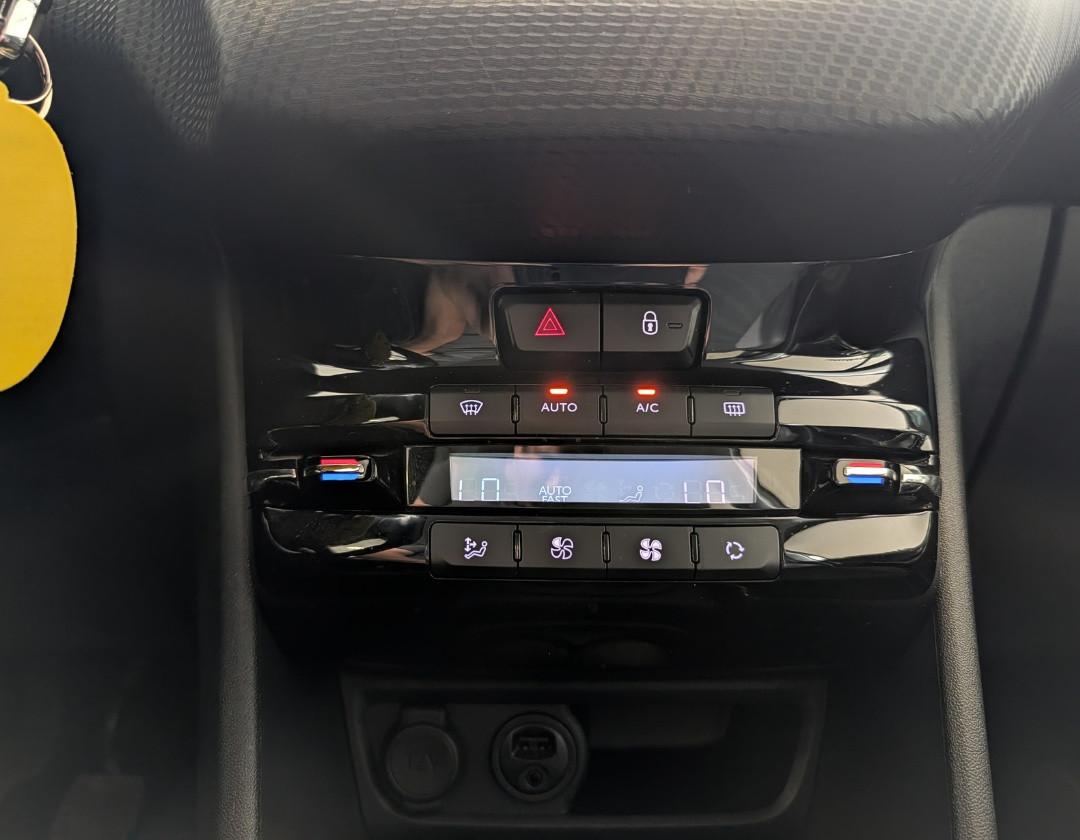 PEUGEOT 2008 1° serie - PureTech 82 Allure