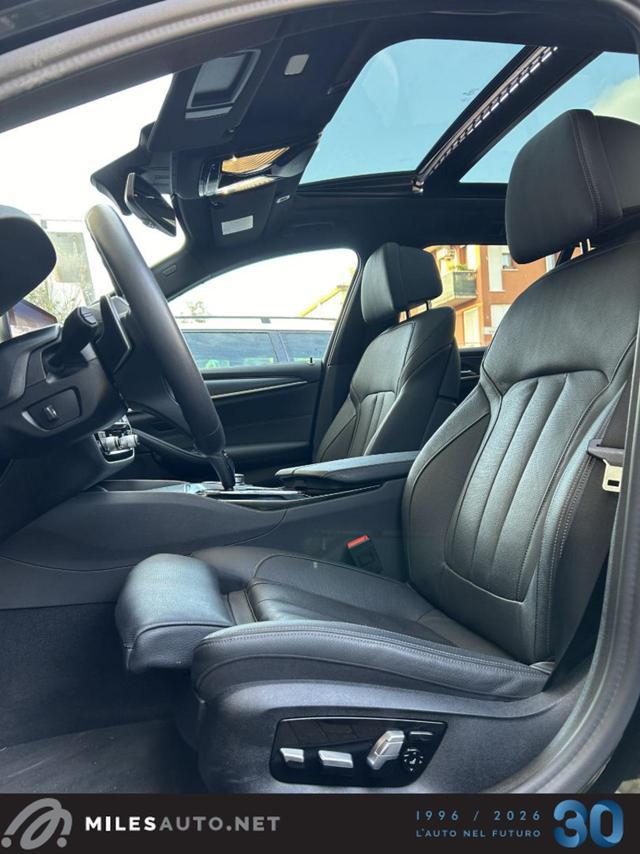 BMW 520 d 48V M Sport Laser Sedili ventilati Panorama