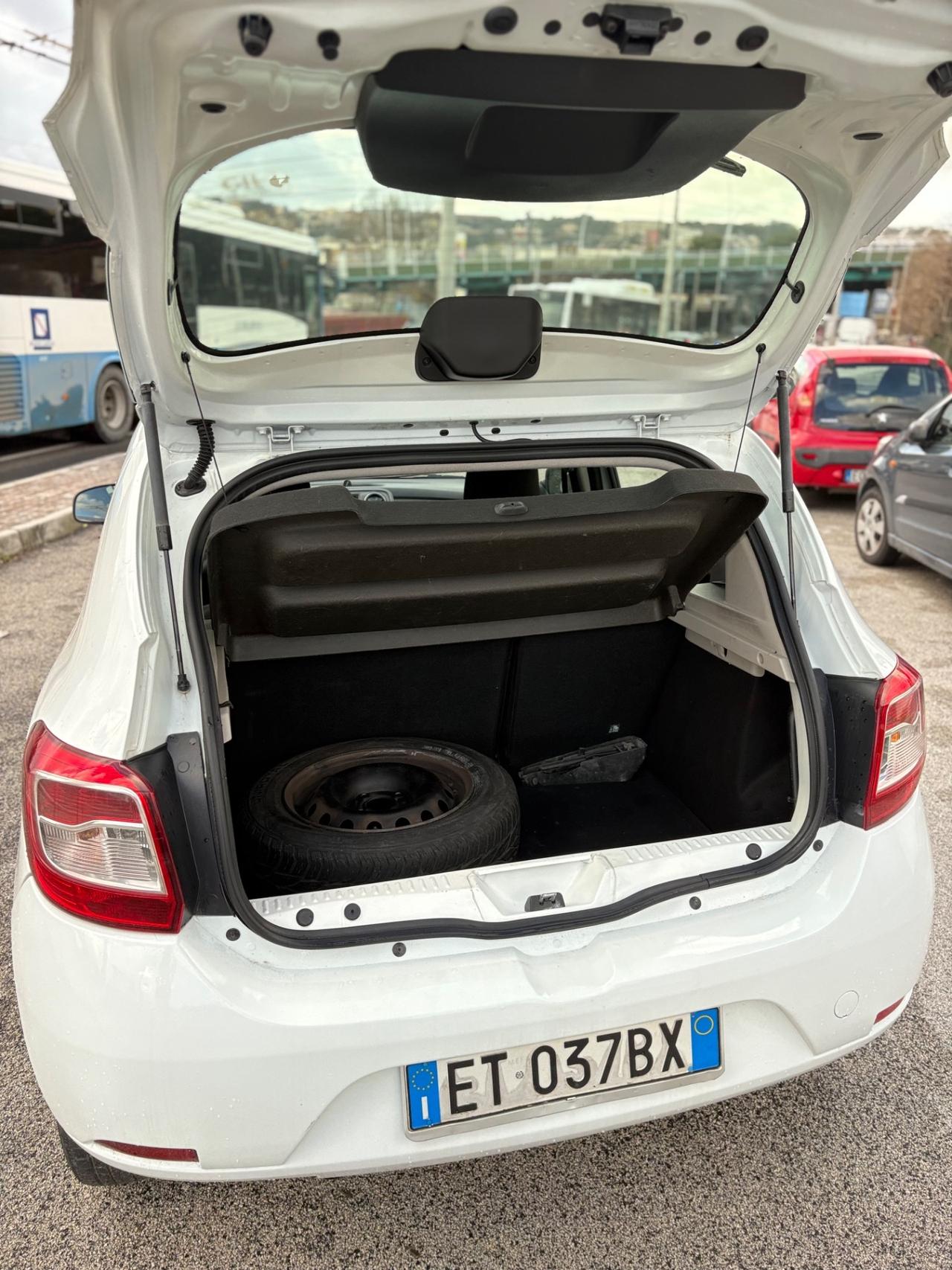 Dacia Sandero 1.2 GPL 75CV Touch & Bluetooth