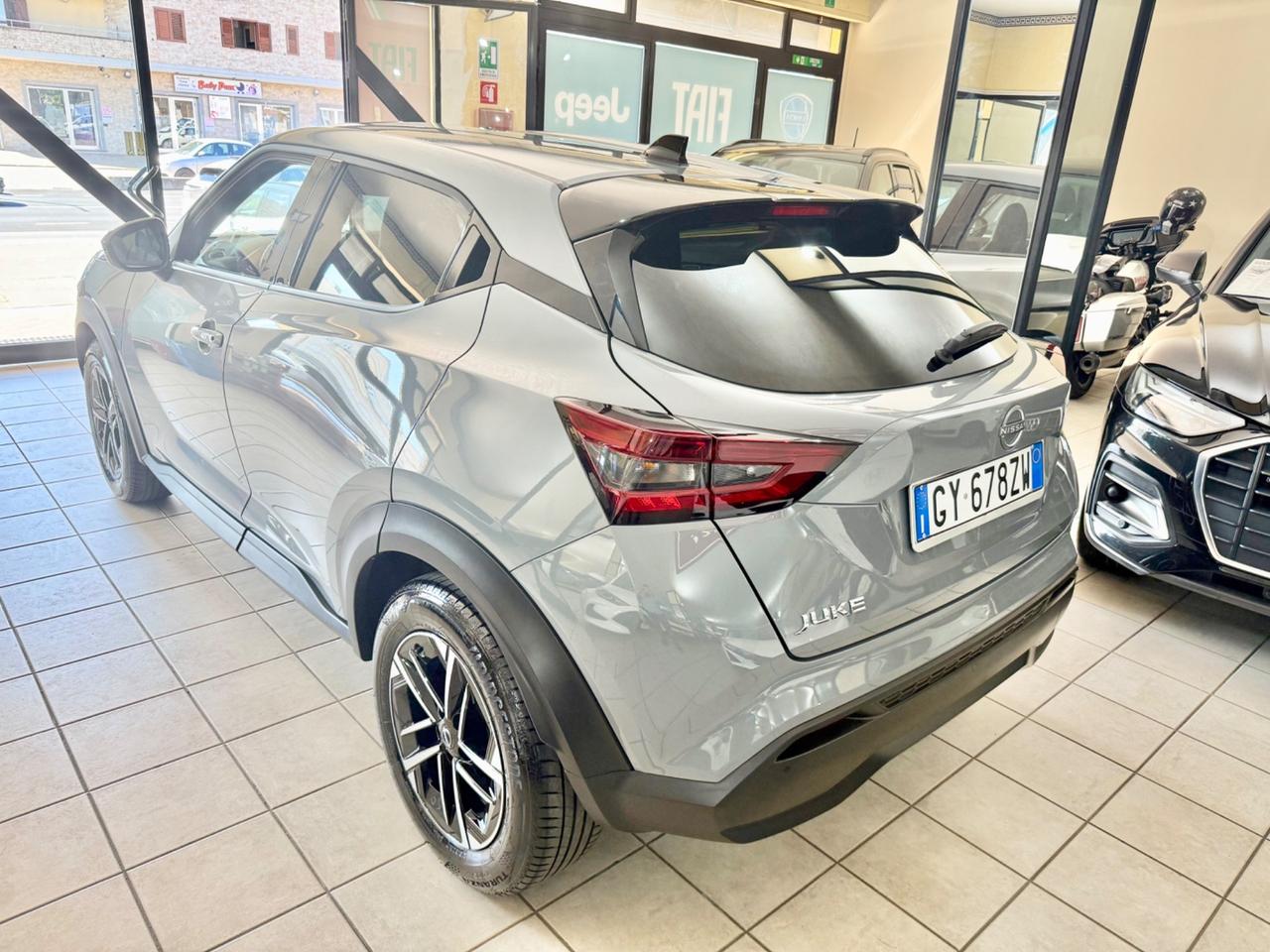 Nissan Juke 1.0 DIG-T 114 CV N-Connecta
