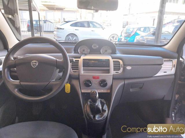 LANCIA Ypsilon 1.2 Oro ( Garanzia 12 mesi)