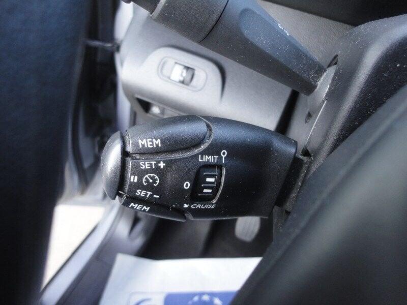 Peugeot Rifter Rifter BlueHDi 100 S&S Active Standard