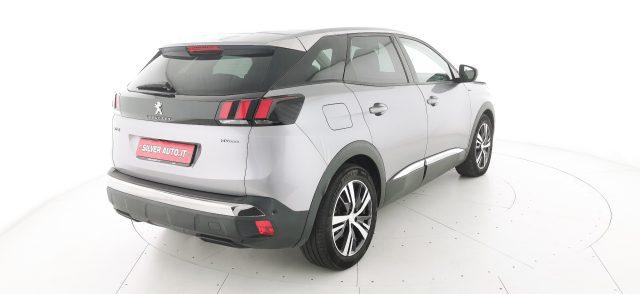 PEUGEOT 3008 Hybrid 225 e-EAT8 GT