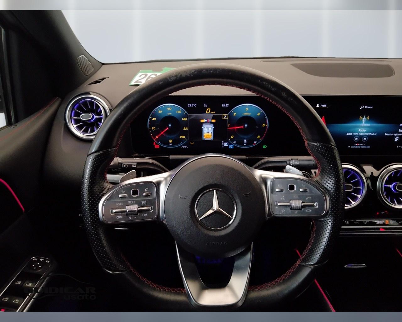 Mercedes-Benz Classe B - W247 2018 - B 180 d Premium auto