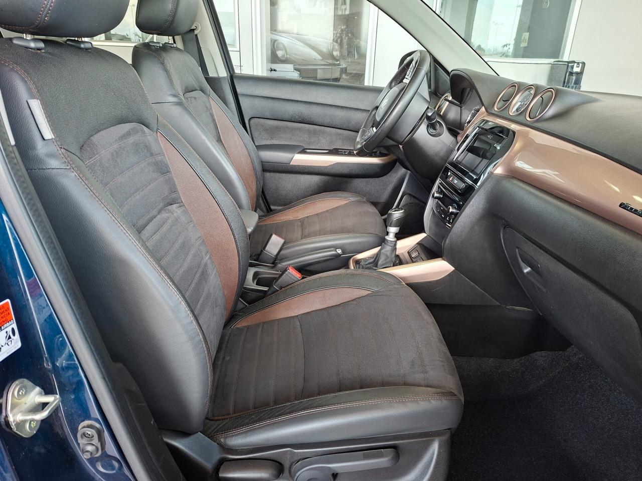 Suzuki Vitara 1.6 DDiS 4WD AllGrip Yoru CON TETTO