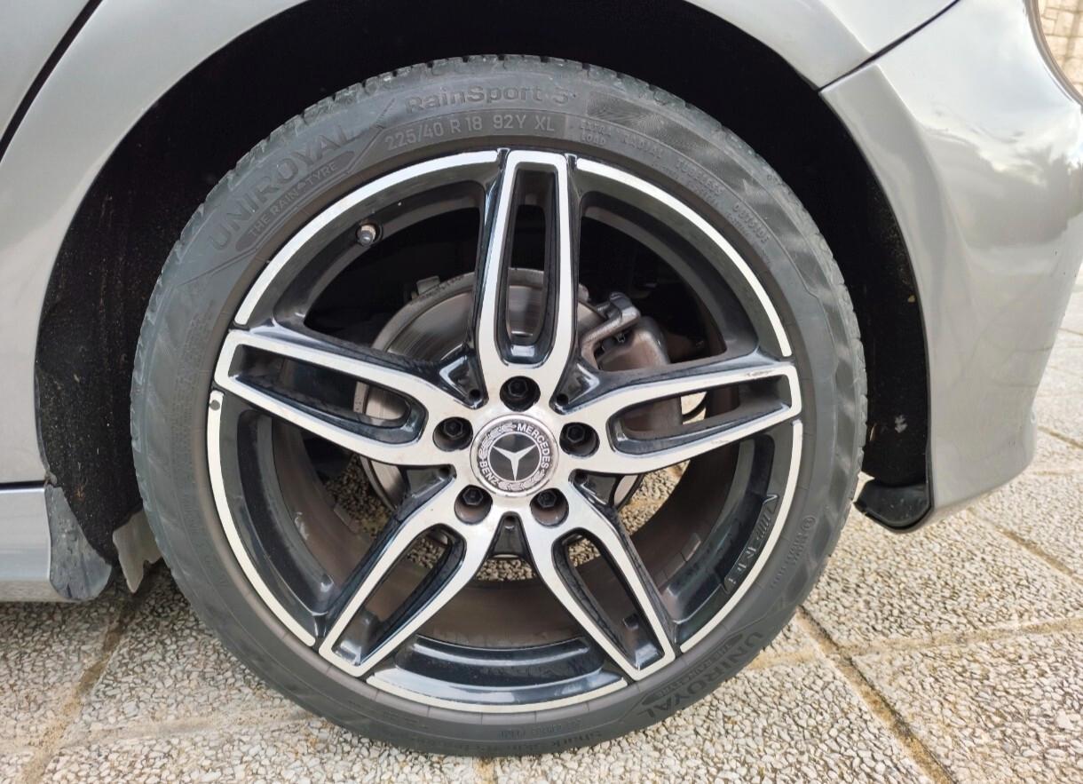 Mercedes-benz A 180 d Premium