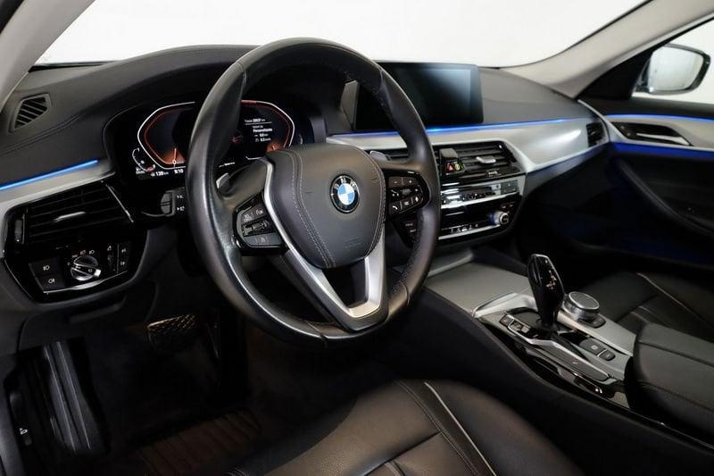 BMW Serie 5 G31 2017 Touring Diese 520d Touring Luxury