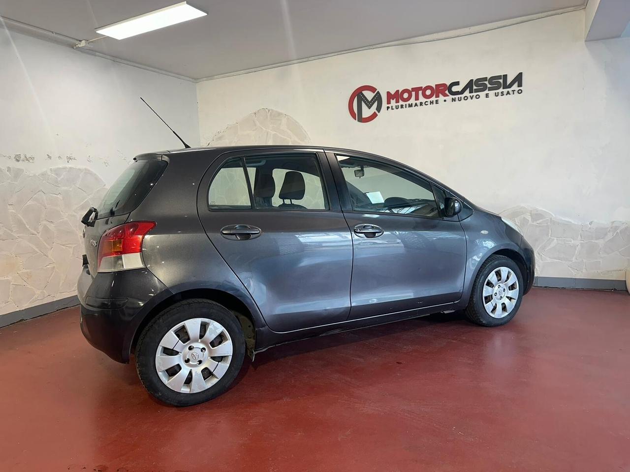 Toyota Yaris 1.3 5 porte Sol UNICOPROPRIETARIO