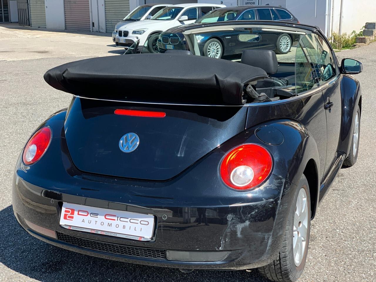 Volkswagen New Beetle 1.6 Cabrio