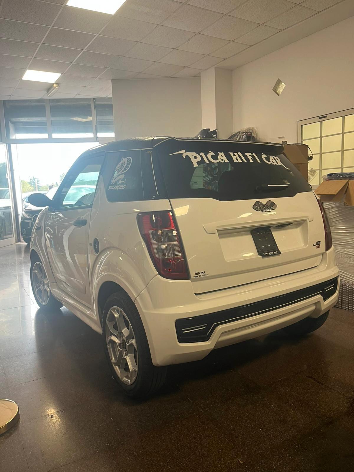 LIGIER JS 50 - IN OMAGGIO AVRAI UNA VACANZA PER TE E LA TUA FAMIGLIA!