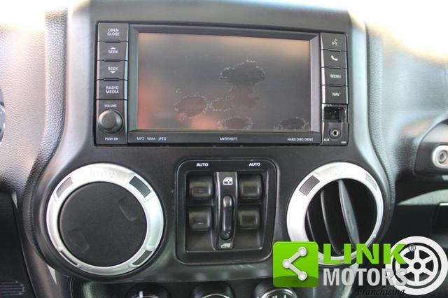 JEEP Wrangler Unlimited 2.8 CRD DPF Sahara Auto