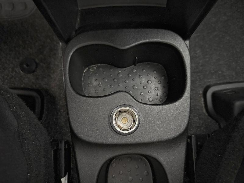 FIAT Panda 1.0 FireFly 70cv S&S Hybrid Cross