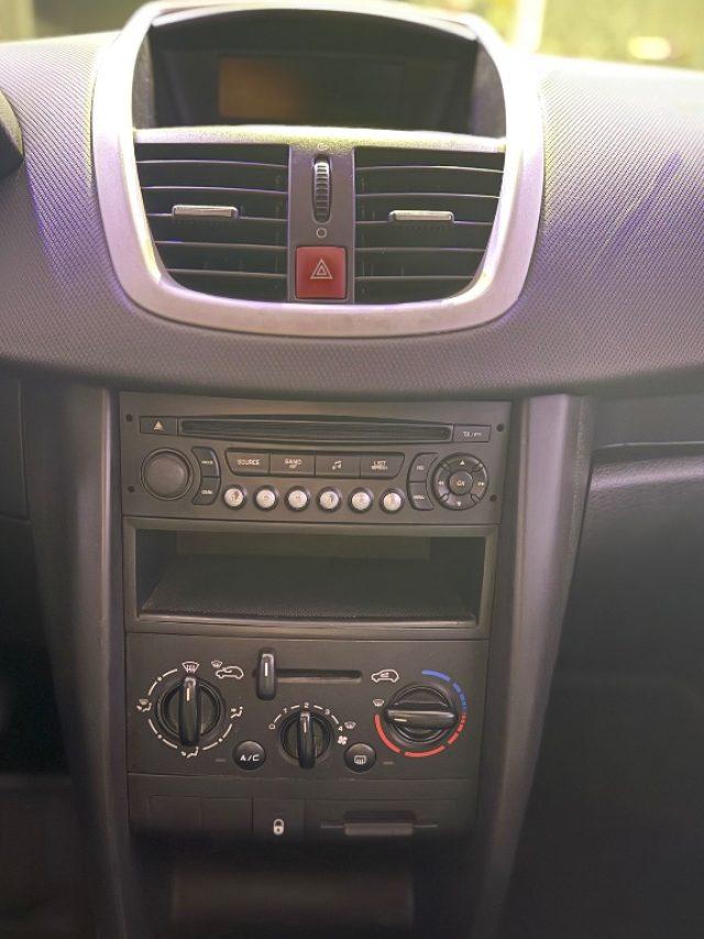 PEUGEOT 207 1.4 8V 75CV 3p. Energie