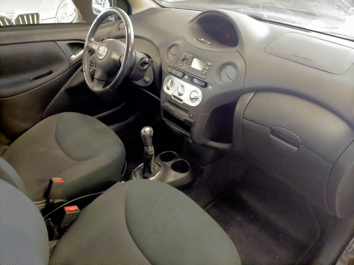 TOYOTA YARIS 1.4 D- 4D