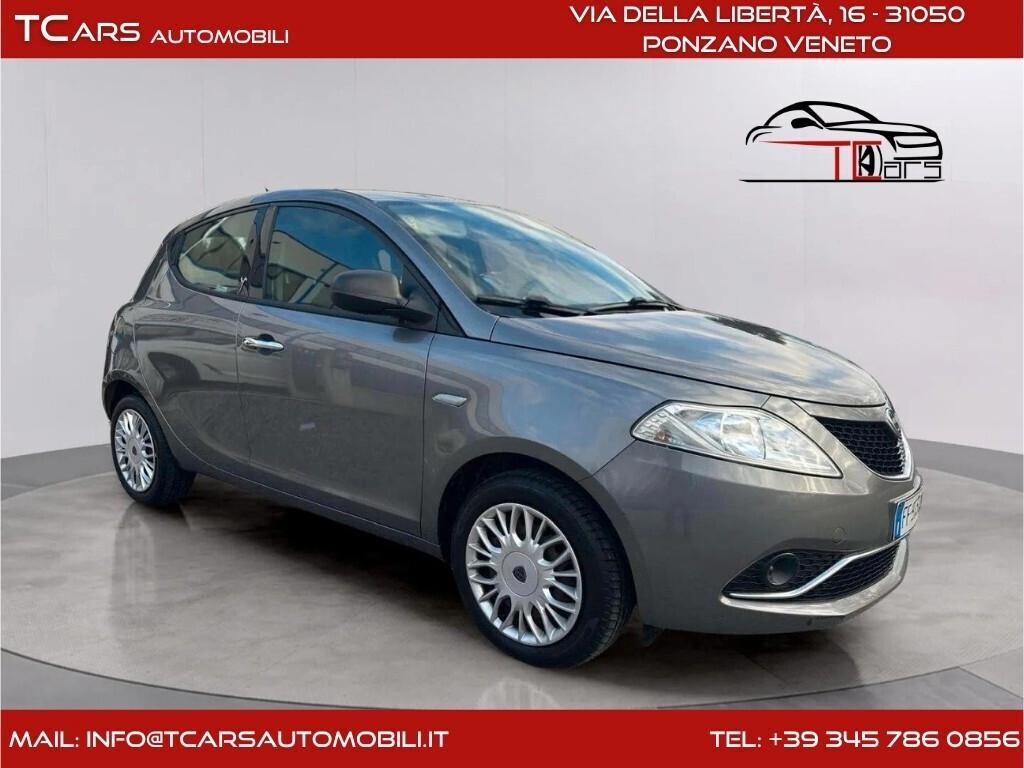 LANCIA YPSILON 1.2 BENZINA-NEOPATENTE-CINGHIA NUOV