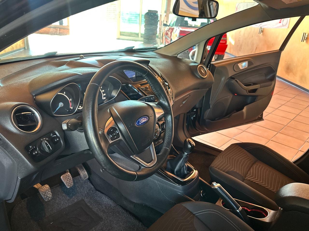 Ford Fiesta 1.5 TDCi 75CV 5 porte Titanium 76.000km