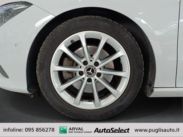 MERCEDES-BENZ CLA 180 d Automatic Shooting Brake Business Extra