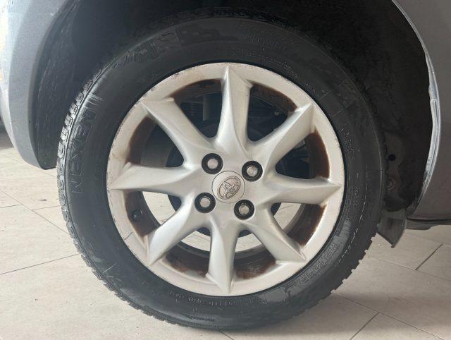 TOYOTA Yaris 1.0 3 porte Luxury pack