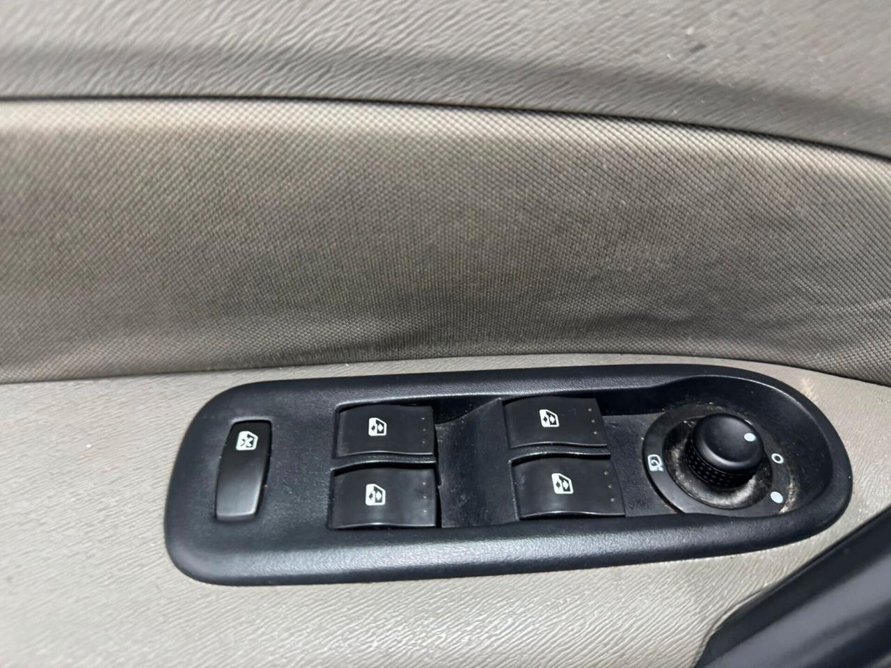 Renault Kangoo 1.6 105CV 5 porte Dynamique BENZ/GPL