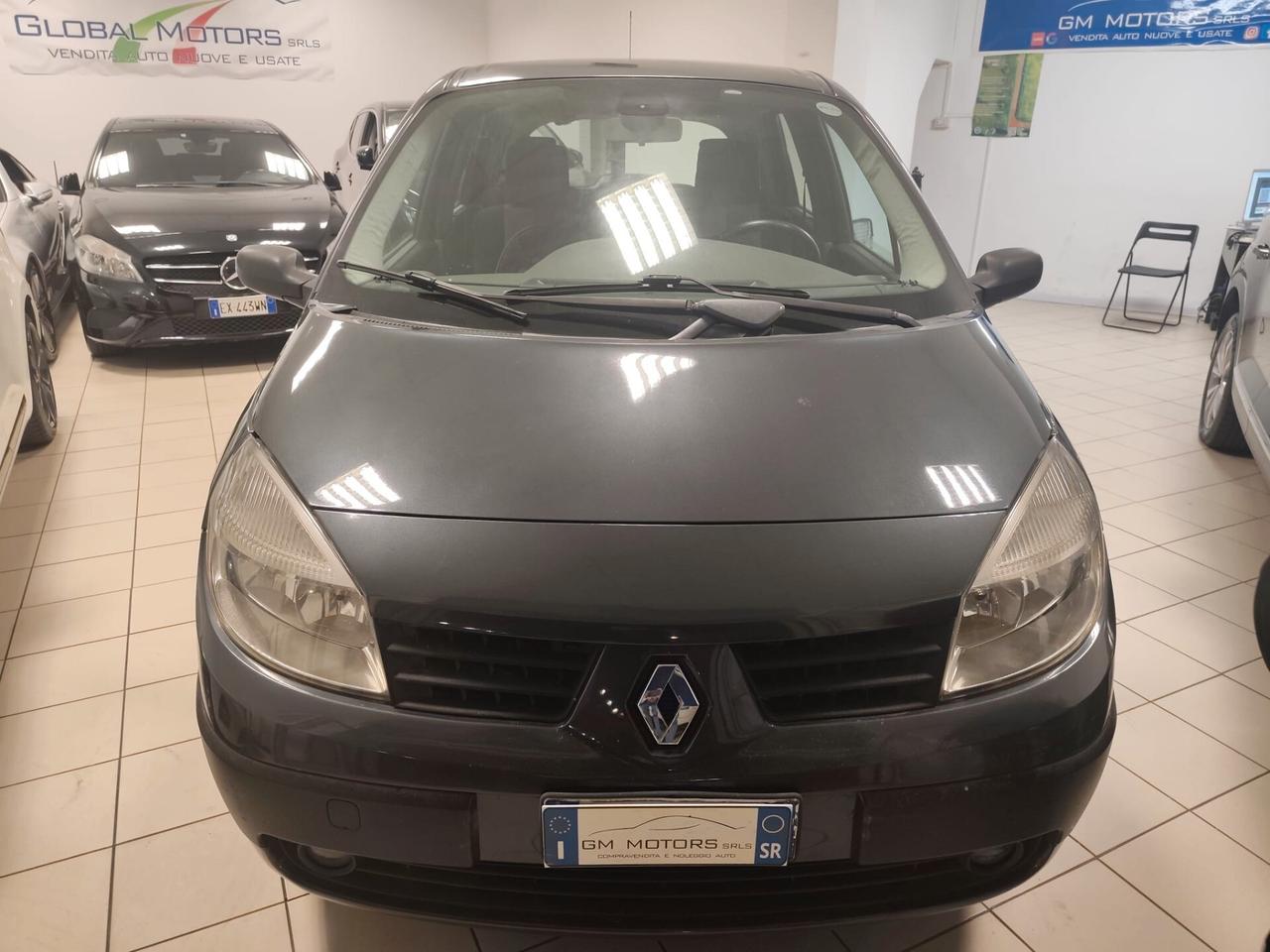 Renault Scenic Scénic 1.5 dCi/105CV Dynamique