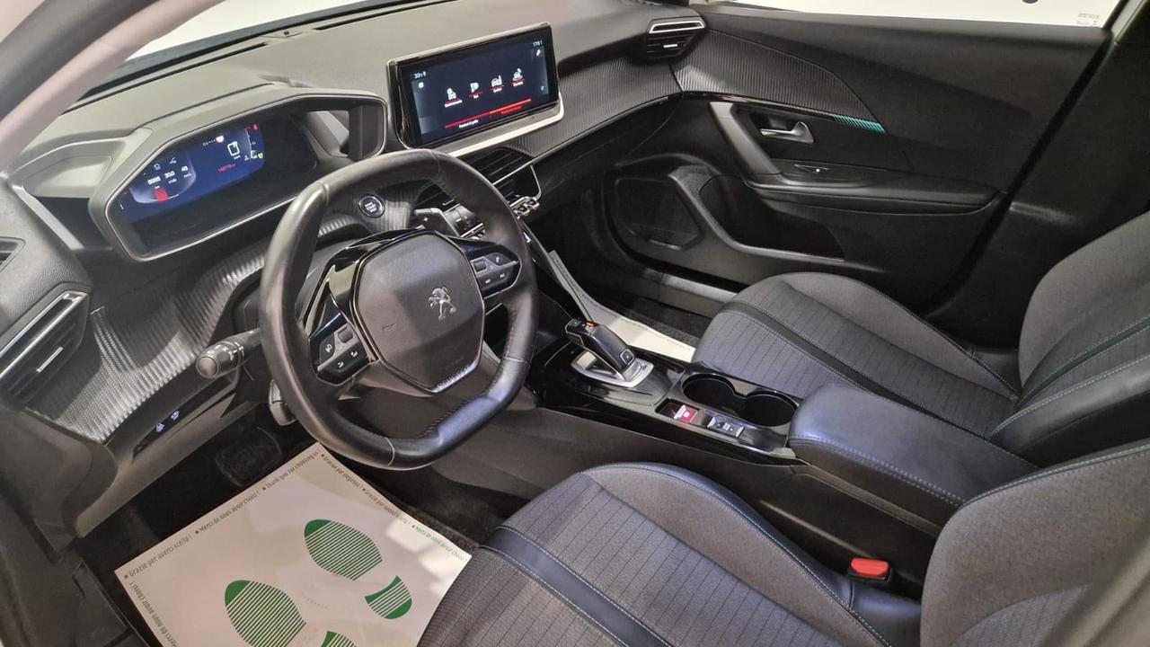 Peugeot 2008 BlueHDi 130 S&S EAT8 Allure Pack