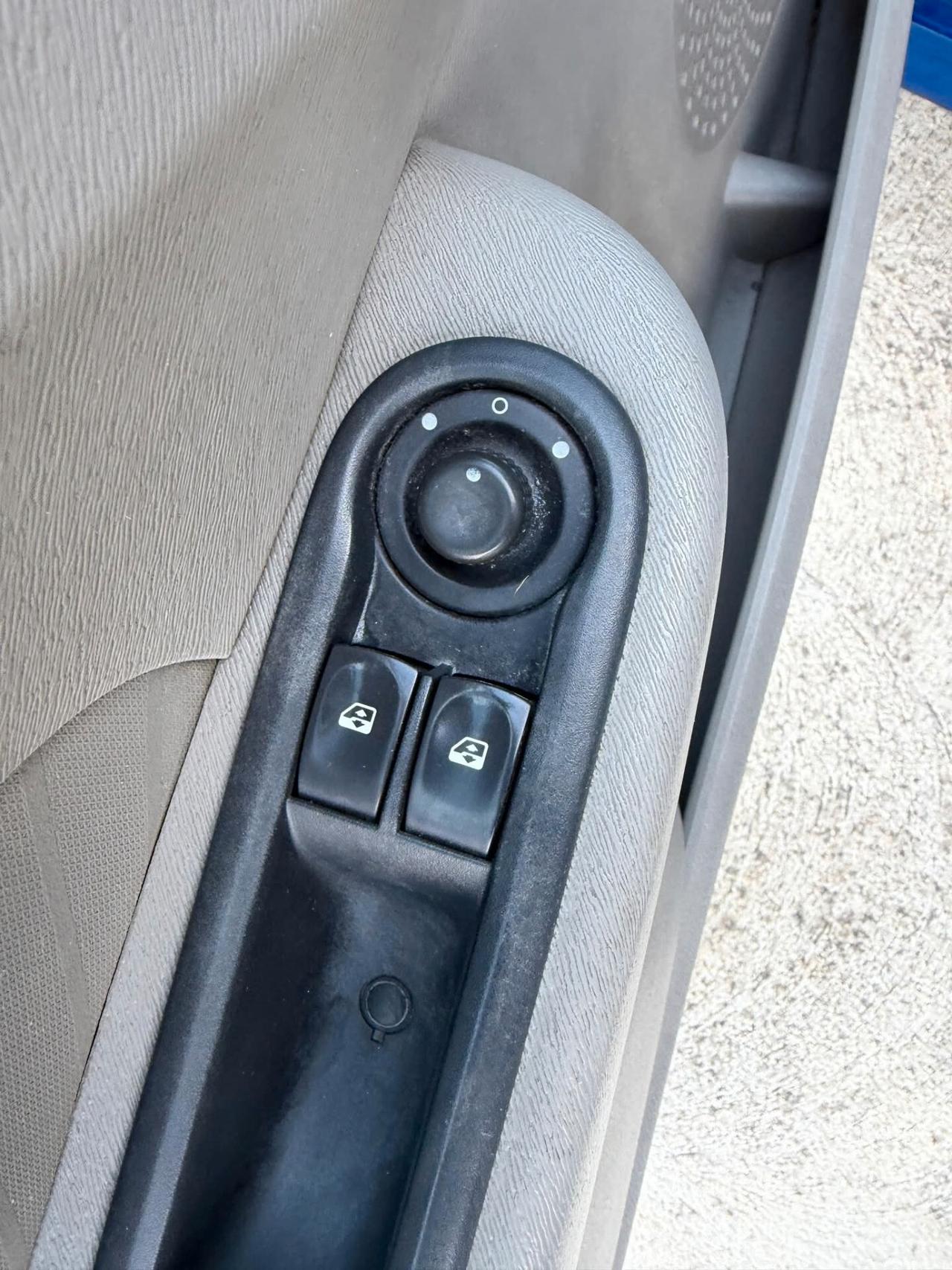 Renault Twingo 1.2 8V Confort