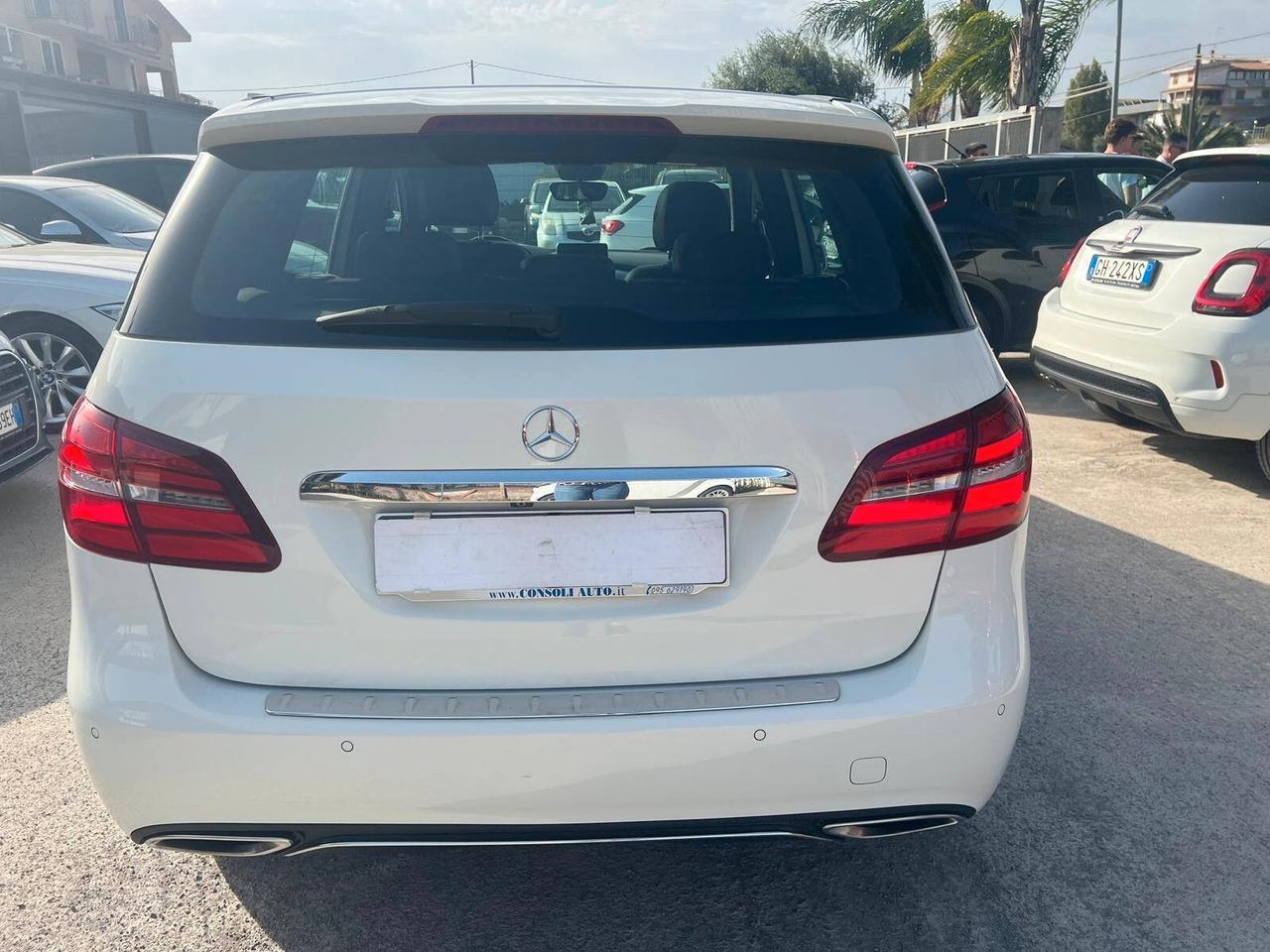 Mercedes-Benz classe B200 136cv Premium 2015