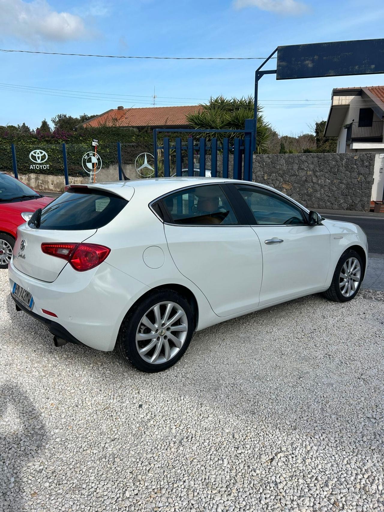 Alfa Romeo Giulietta 2.0 JTDm-2 140 CV Exclusive