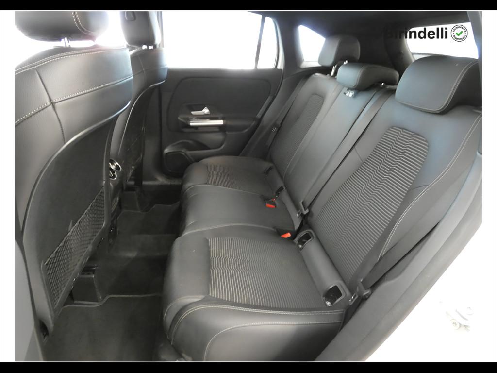 Mercedes-Benz GLA (H247) - GLA 200 d Automatic Sport