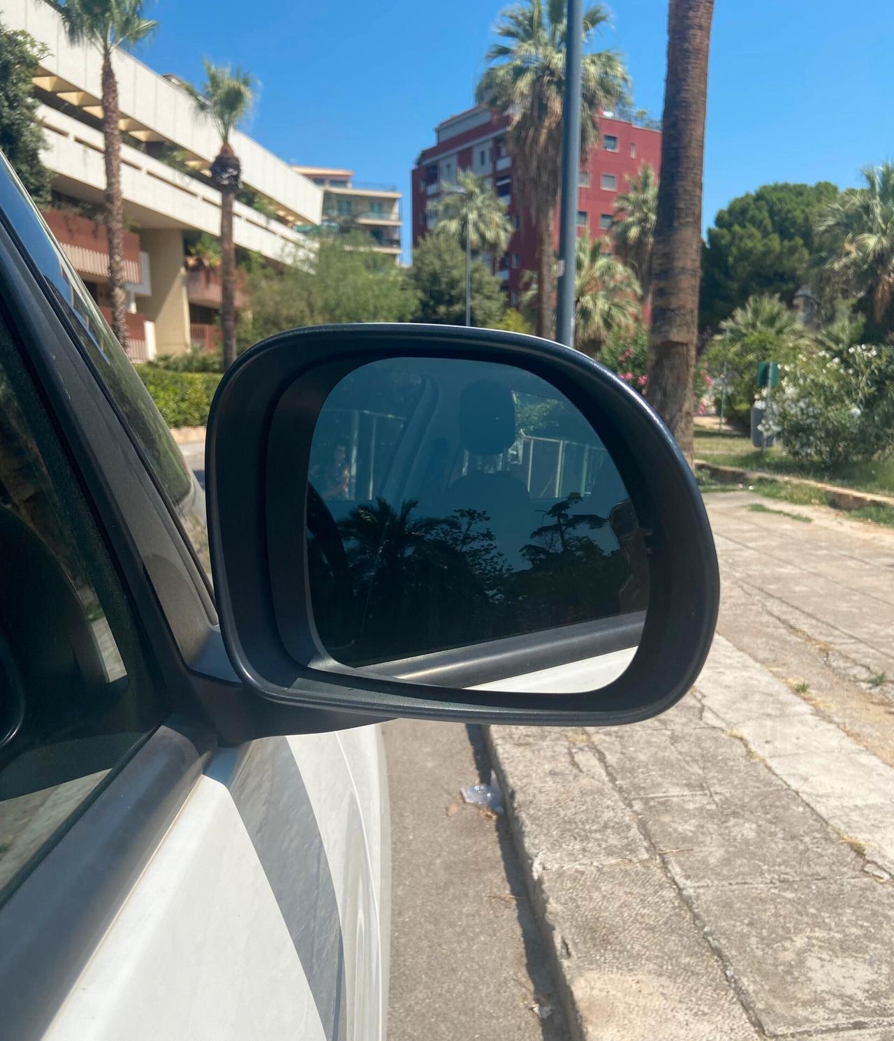 Fiat 500L 0.9 TwinAir Turbo Natural Power Mirror