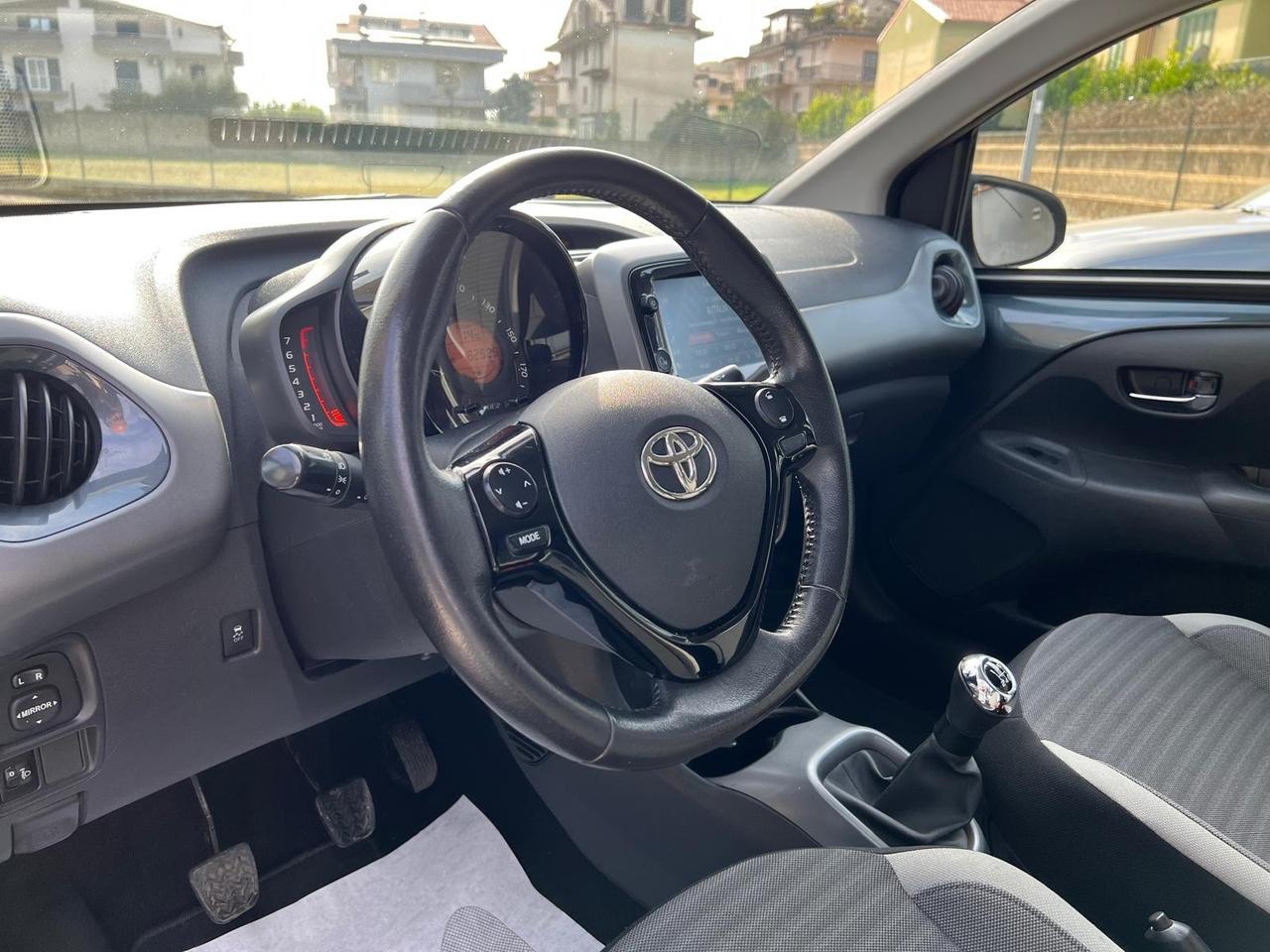 Toyota Aygo Aygo 5p 1.0 x-play 72cv Clima/Kamera/Bluetooth