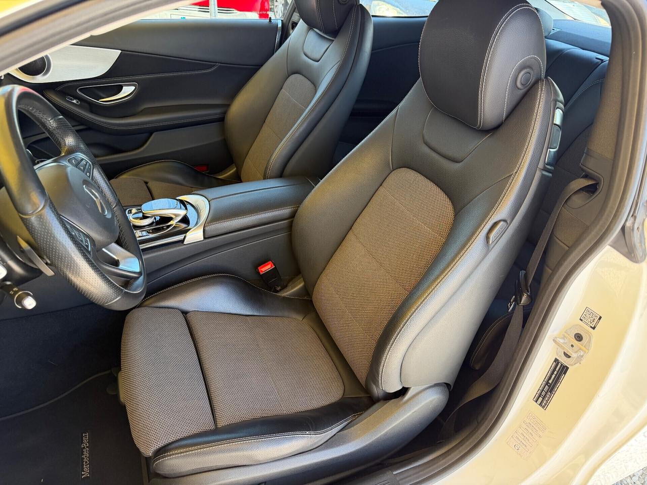 Mercedes-benz C 220 d Auto 4Matic Coupé Premium Plus