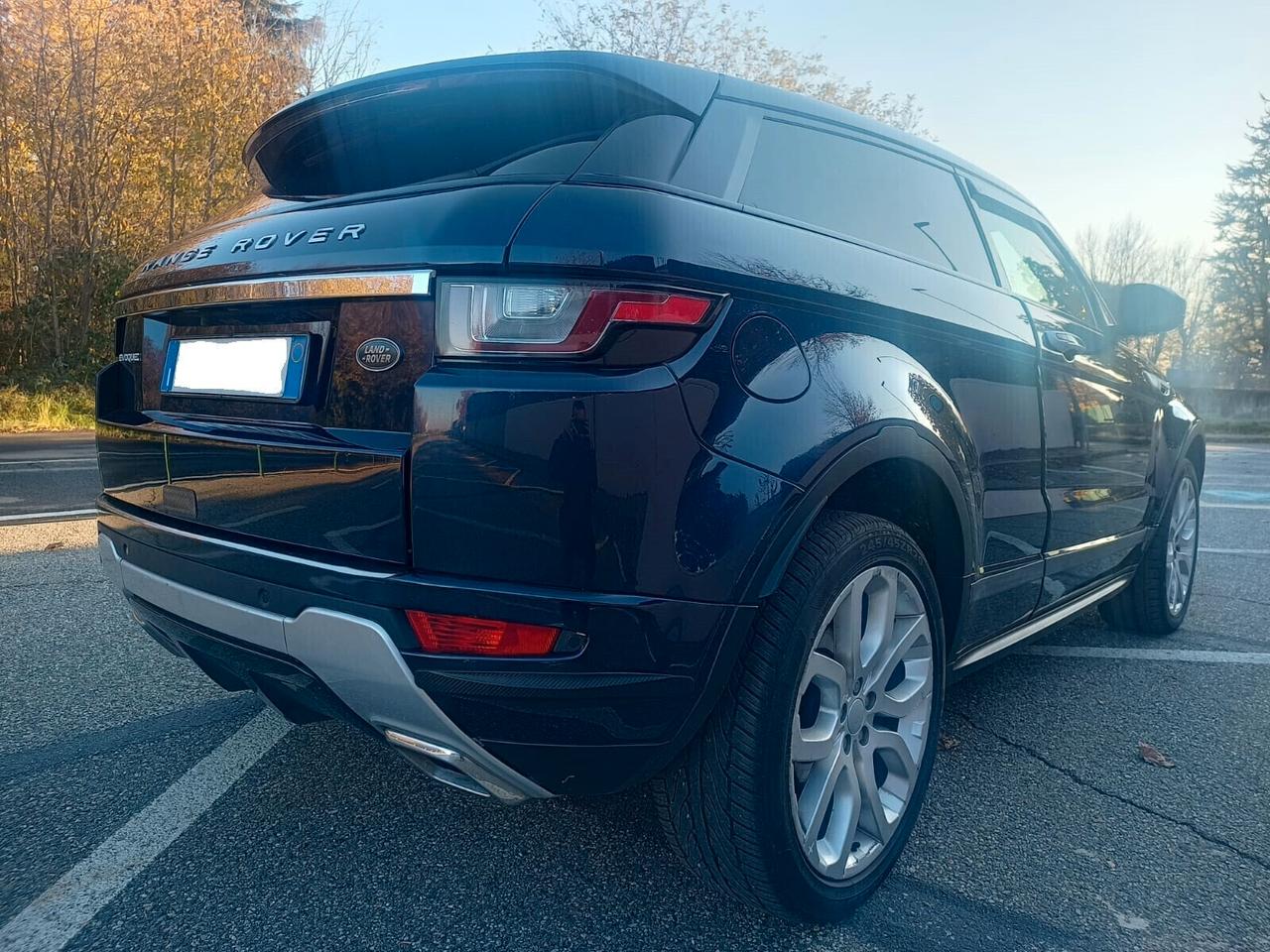 RangeRover Evoque TD4 HSE Aut. GIRA A TRE