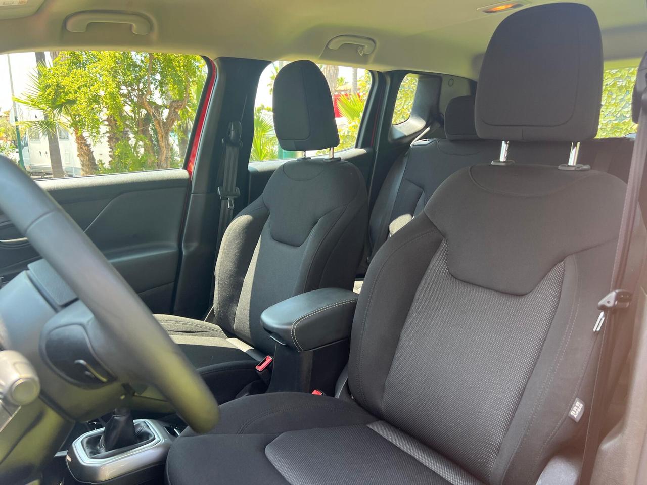 Jeep Renegade 1.6 Mjt 130 CV Longitude