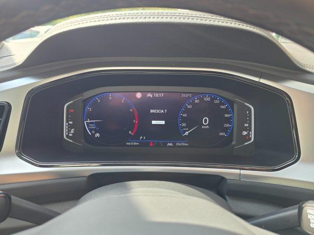 VOLKSWAGEN T-Roc 1.0 TSI IQ Light LED Performance 18" CAMERA ACC