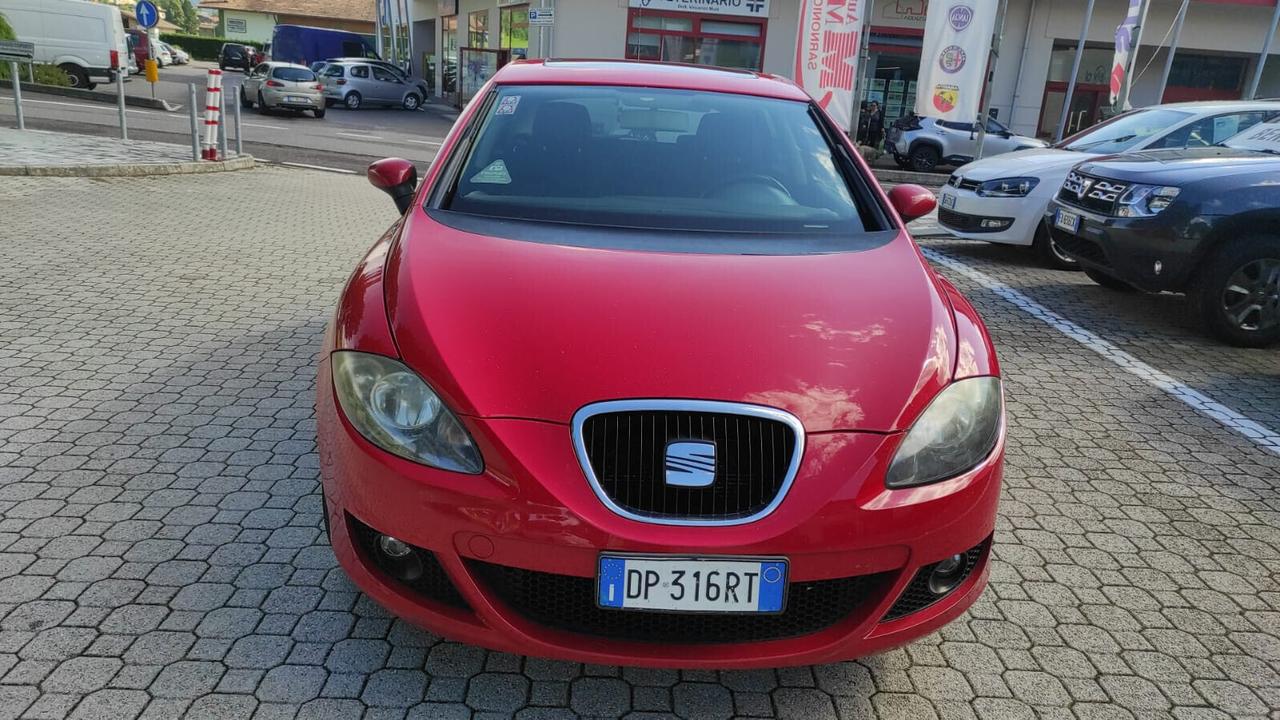 SEAT LEON 1.4 TSI 125CV BENZINA COMMERCIANTI