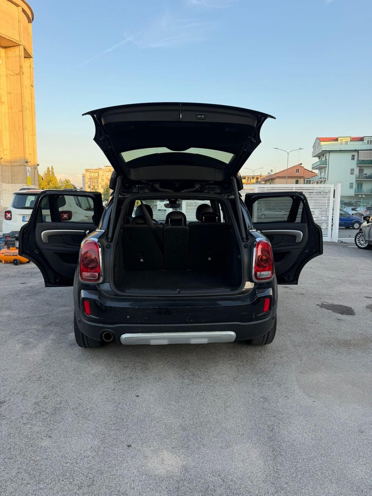 Mini Cooper D Countryman 2.0 ALL4